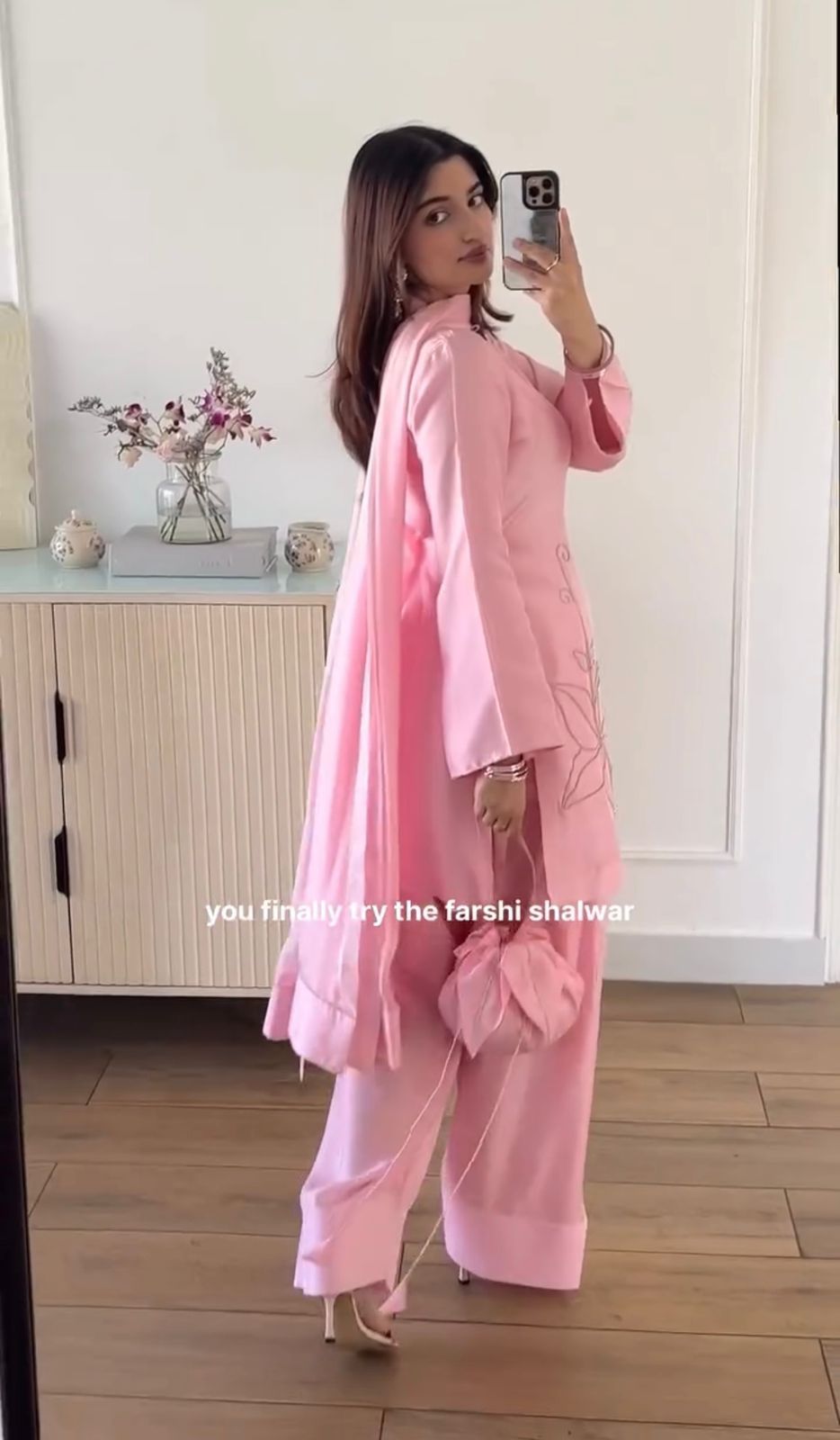 Pakistan Suits