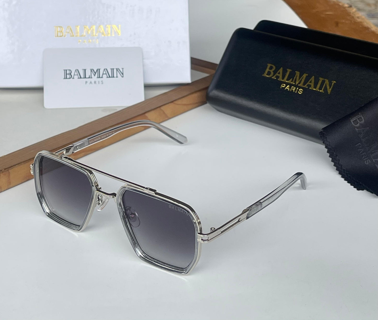 BALMAIN SUNGLASSES - UNISEX MODEL