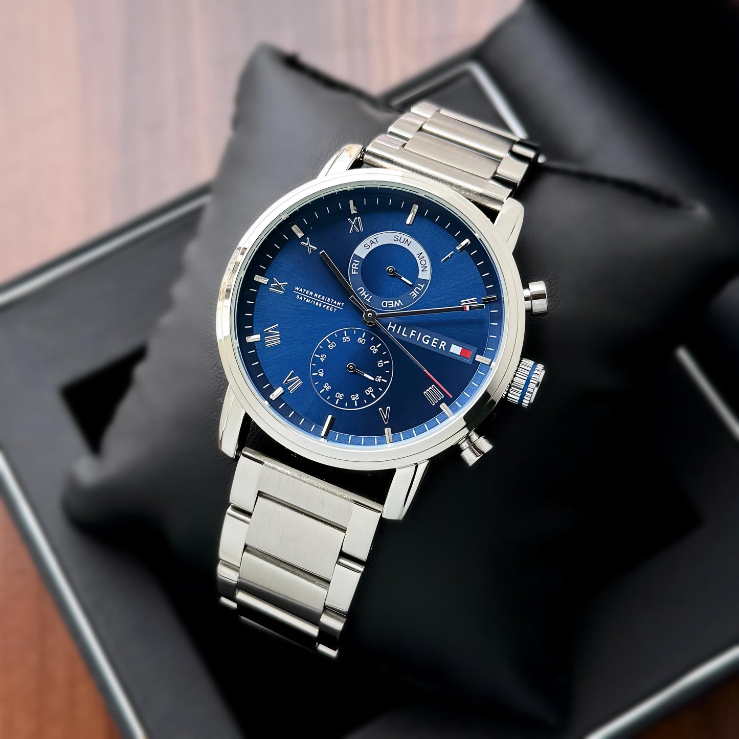 Tommy Hilfiger Men's Analog  Watch