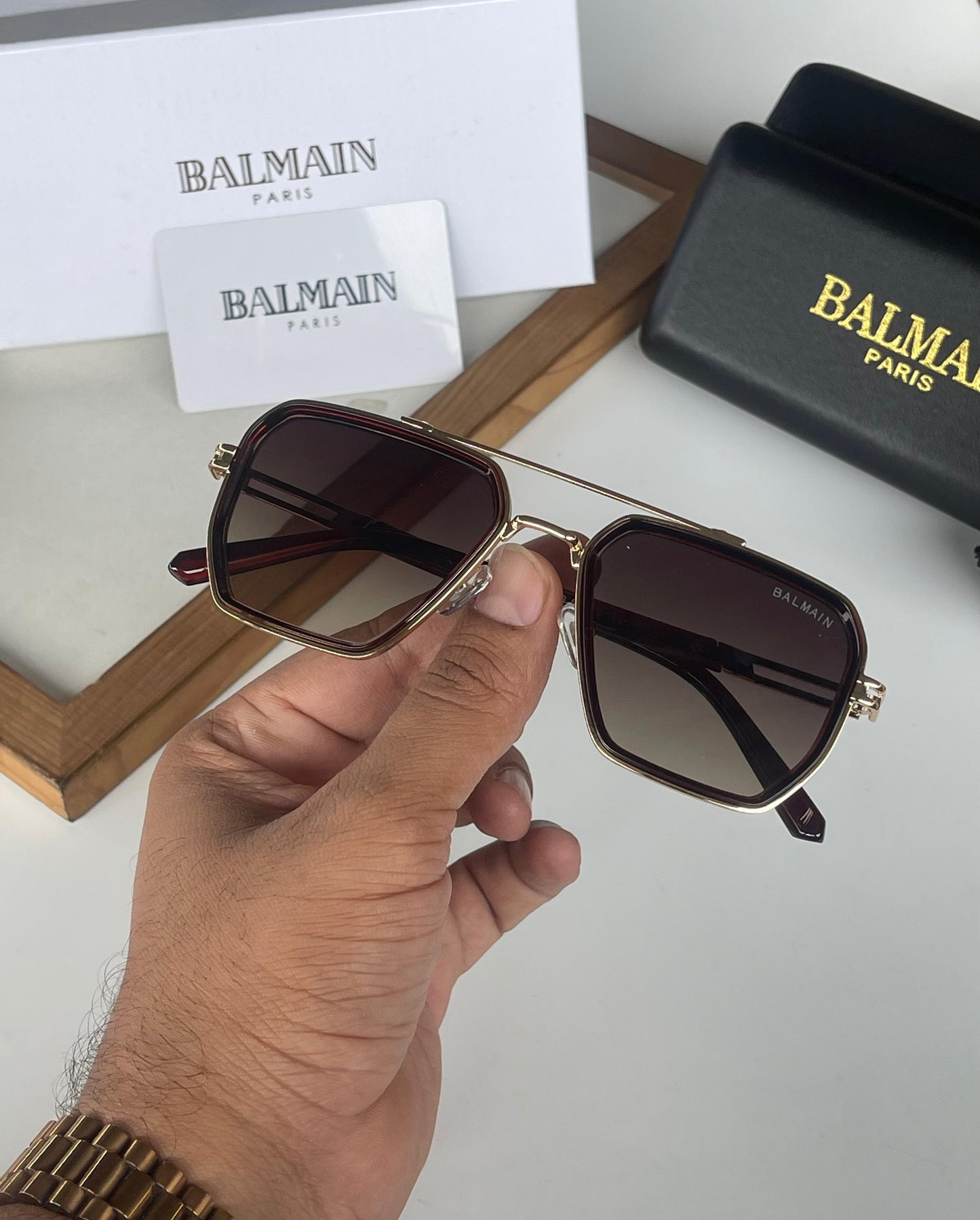 BALMAIN SUNGLASSES - UNISEX MODEL